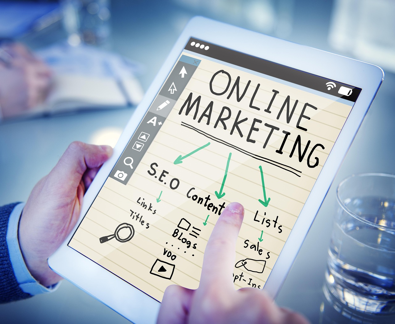 content marketing : 5 conseils essentiels pour réussir votre stratégie découvrez les stratégies clés du content marketing pour attirer, engager et fidéliser votre audience grâce à un contenu de qualité.