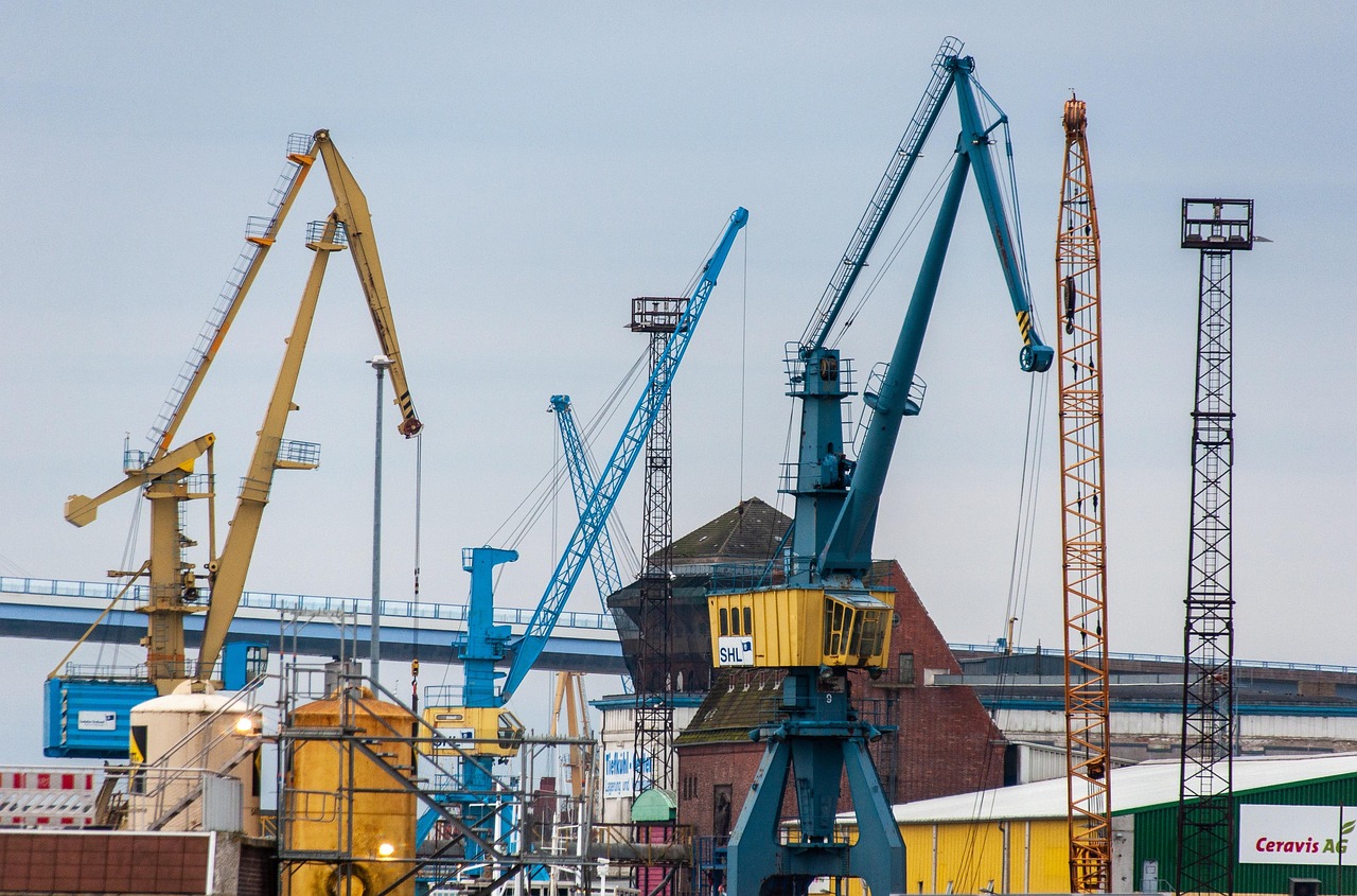 Micro-entreprise vs SARL : quel statut choisir pour débuter